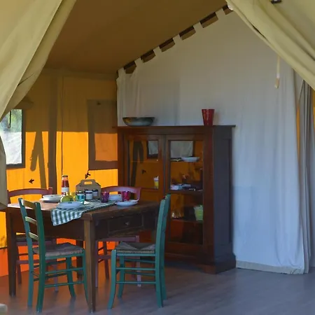 Luxury tent Glamping Tenuta San Pierino Rosignano Marittimo