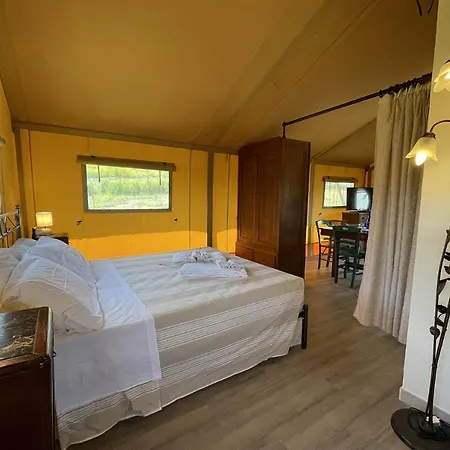 Luxury tent Glamping Tenuta San Pierino Rosignano Marittimo